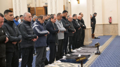 الرئيس السيسي يؤدي صلاة الفجر بالأكاديمية العسكرية ويجرى حوارا تفاعليا مع الطلبة