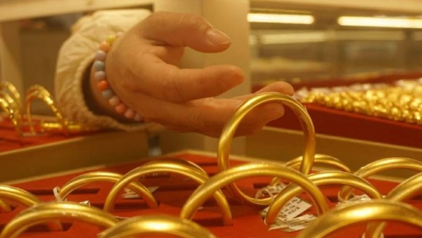 أسعار الذهب اليوم 18 يناير 2026