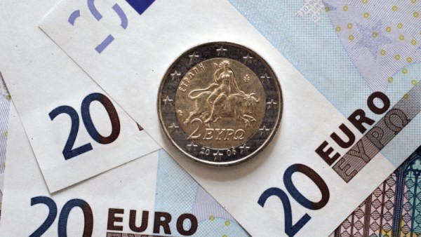 سعر اليور مقابل الجنيه اليوم الأربعاء 28 يناير 2026