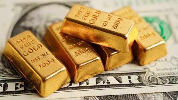 سعر الذهب اليوم الجمعة 30 يناير 2026