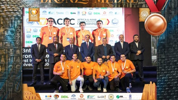الفرق المصرية الفائزة في البطولة العربية والإفريقية للبرمجة