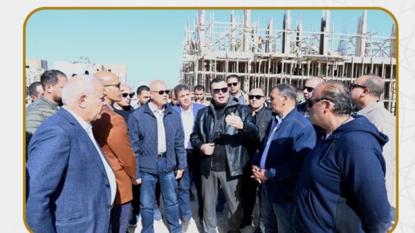 وزير الإسكان