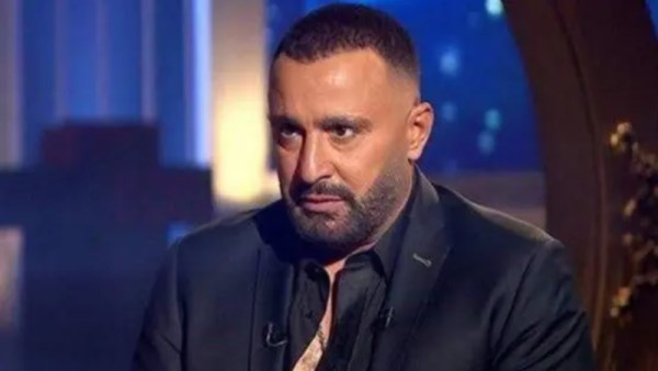 "أنتم خصمائي أمام الله".. أحمد السقا يعلن اعتزاله السوشيال ميديا