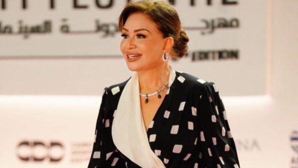 إلهام شاهين تهنئ المصريين بعيد الميلاد المجيد برسالة وحدة ومحبة تؤكد قوة مصر