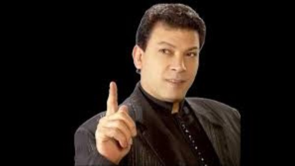 تشييع جنازة المطرب ناصر صقر من مسجد السيدة نفيسة اليوم