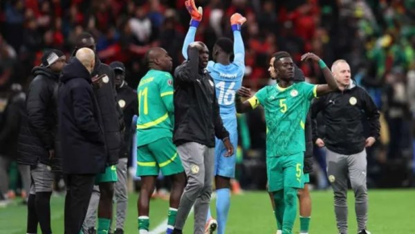 كاف يقترب من إعلان عقوبات نهائي أمم إفريقيا