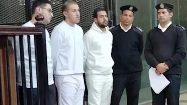 المتهمين