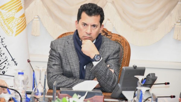 وزير الرياضة