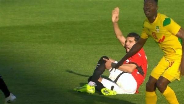 لحظة إصابة محمد حمدي