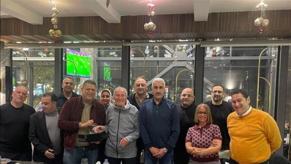 اتحاد اليد يكرم حسن مصطفى
