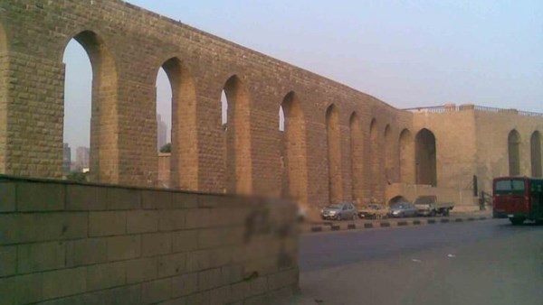 تطوير سور مجرى العيون