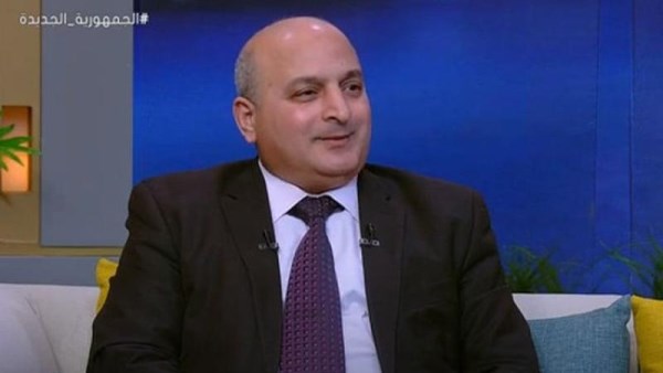 الدكتور أحمد سيد أحمد، خبير العلاقات الدولية