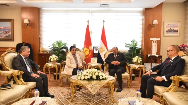 جانب من الزيارة 