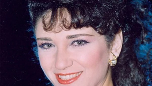 الفنانة إيمان الطوخي