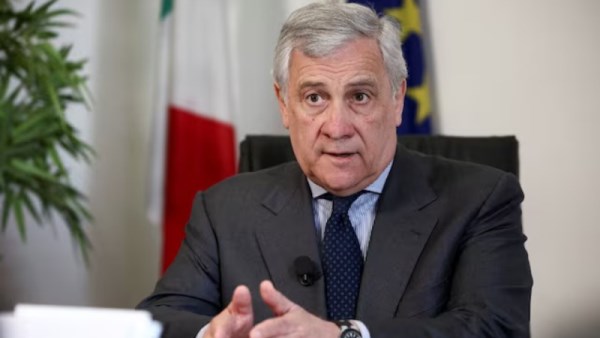 أنطونيو تاياني وزير الخارجية الإيطالي