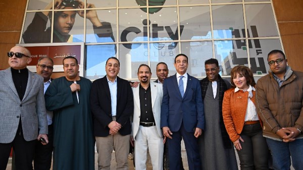  رئيس مجلس الوزراء، يتفقد حمام السباحة الأوليمبي، بنادي سيتي كلوب
