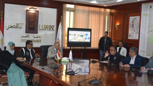 عبدالمطلب عمارة محافظ الأقصر
