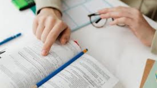 7 نصائح للاستعداد للامتحانات لطلبة الثانوية العامة