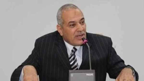 عبدالعزيز السيد رئيس شعبة الثروة الداجنة