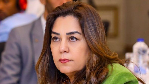منال عوض
