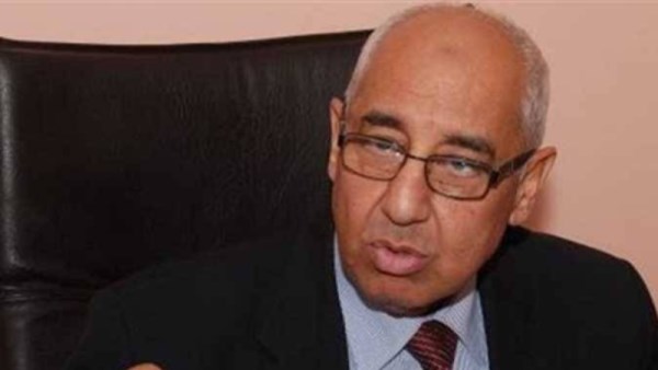 رئيس شعبة الأدوية