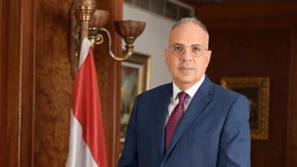 وزير الري