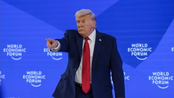 الرئيس الأمريكي دونالد ترامب 