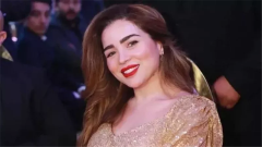 محجوزة في العناية المركزة، مي عز الدين تُجري جراحة بعد تعرضها لوعكة صحية