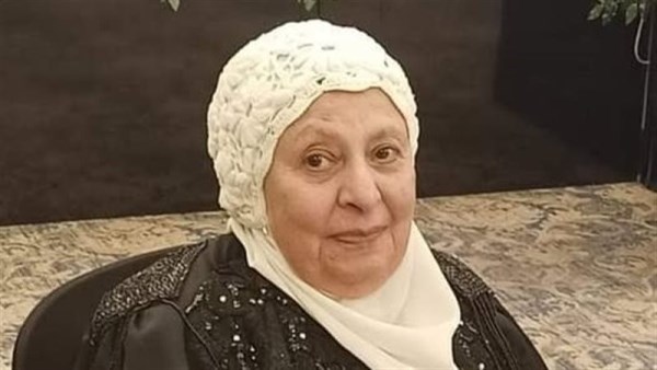 فاطمة طاهر مذيعة إذاعة القران الكريم