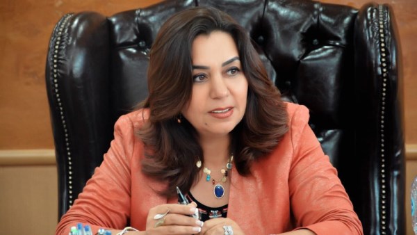 منال عوض