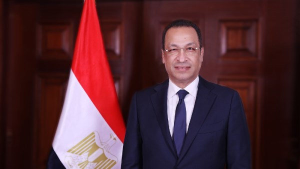 وزير الاتصالات 