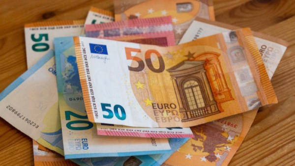 انخفاض سعر اليورو مقابل الجنيه اليوم