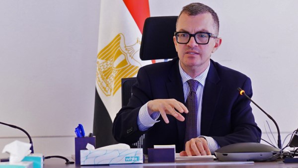 وزير التخطيط أحمد رستم