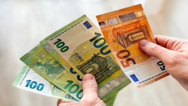 سعر اليورو مقابل الجنيه اليوم