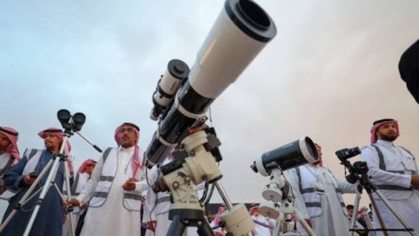 تفاصيل ولادة هلال شوال