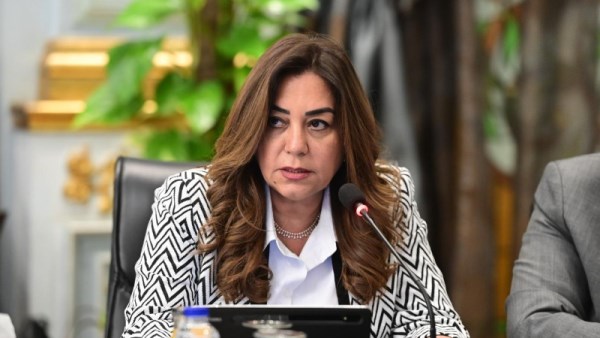 منال عوض وزيرة التنمية المحلية والبيئة
