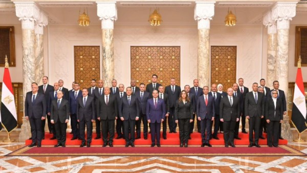 الرئيس والمحافظين الجدد 
