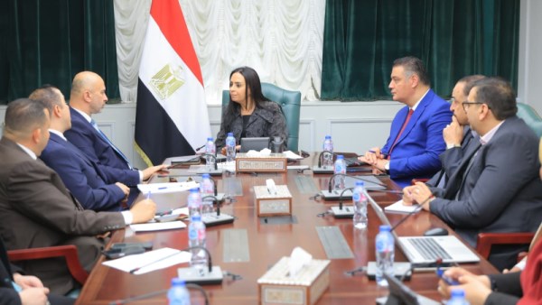 وزيرة التضامن تلتقي أعضاء النواب