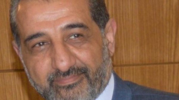 الدكتور عمرو السمدوني