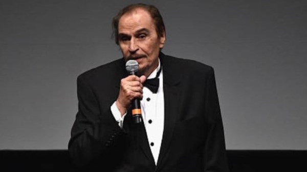 ذكرى رحيل عزت العلايلي