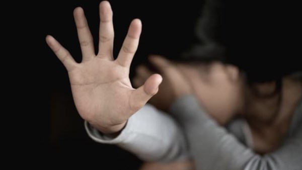  واقعة التحرش بطالبة فرنسية
