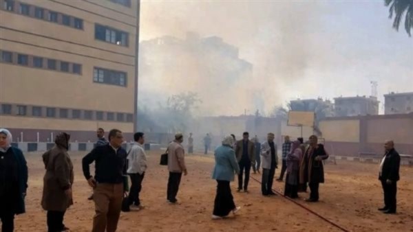 حريق بجانب مدرسة كفر صقر
