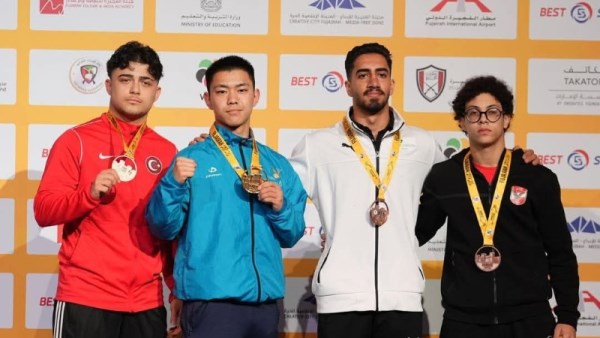 4 ميداليات حصاد أبطال الكاراتيه 