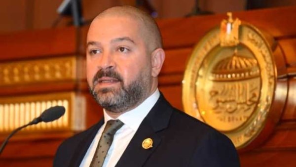  أحمد دياب