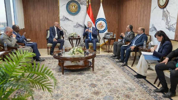 اجتماع وزير البترول اليوم