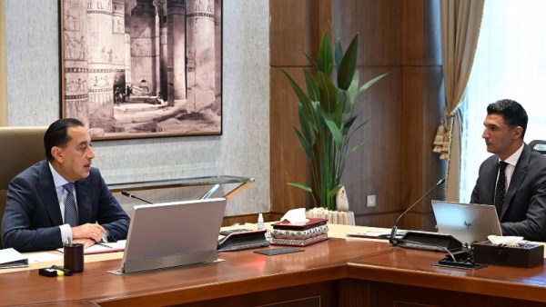 اجتماع مدبولي مع وزير الصناعة
