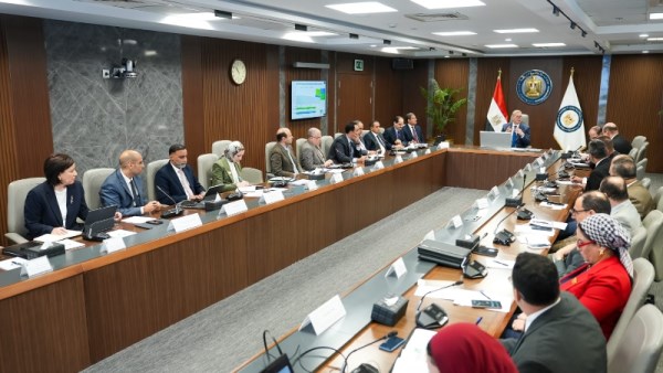 اجتماع وزير البترول اليوم