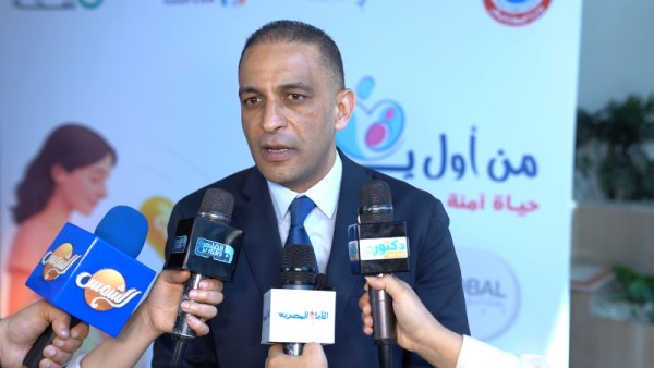 دكتور محمدعزب 