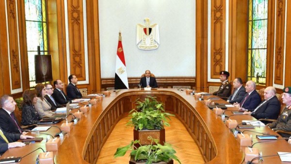 اجتماع الرئيس السيسي مع مجلس أمناء الأكاديمية الوطنية