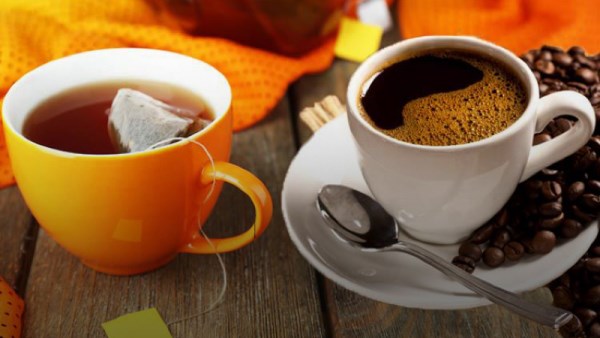 القهوة أو الشاي تحميك من الزهايمر، كم كوب يوميًا؟